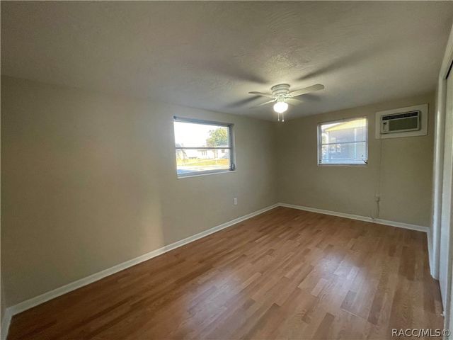 8 Rose Avenue, Beverly Hills, FL 34465