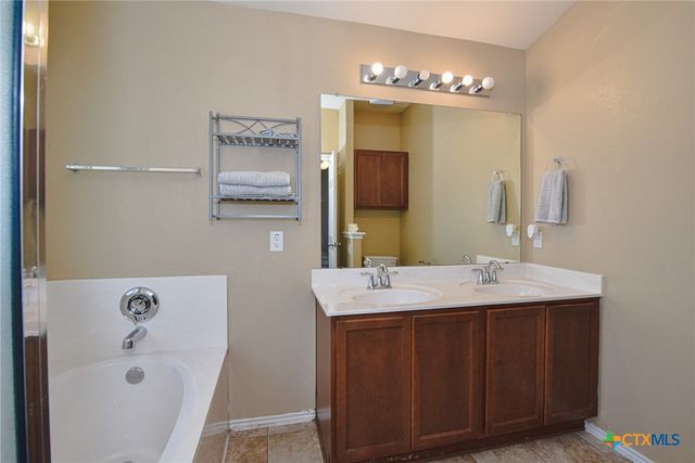 4914 Lions Gate Lane, Killeen, TX 76549