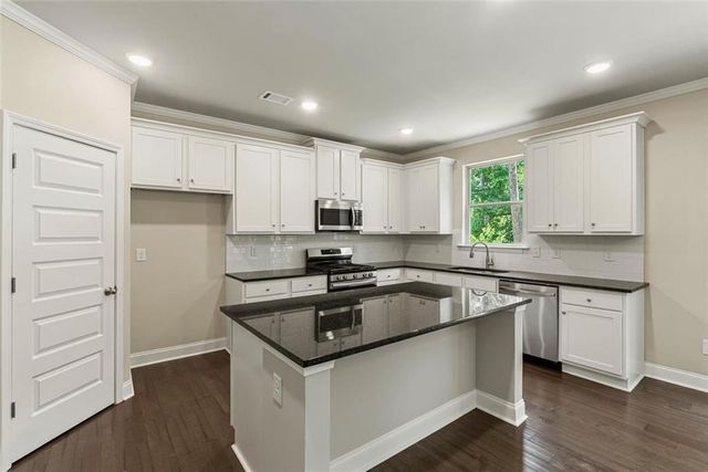 151 Hinton Farm Way, Dacula, GA 30019