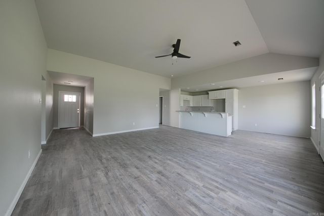 107 LLOYD HENDERSON Road, Beebe, AR 72012