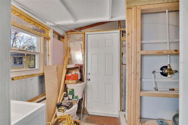 2413 CENTER AVENUE, Orlando, FL 32806