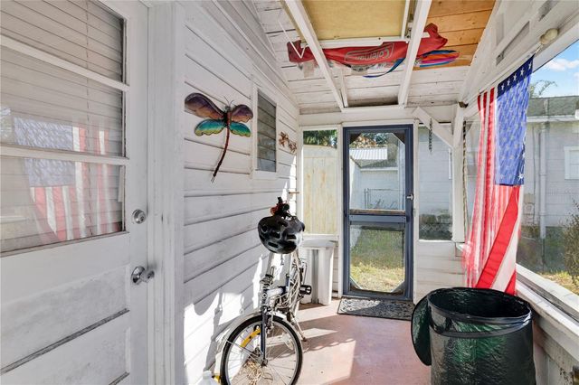 2413 CENTER AVENUE, Orlando, FL 32806