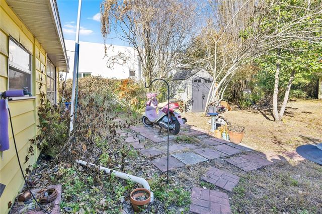 2413 CENTER AVENUE, Orlando, FL 32806