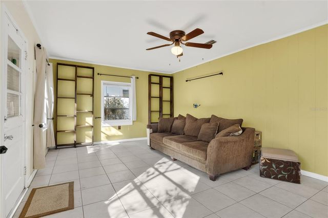 2413 CENTER AVENUE, Orlando, FL 32806