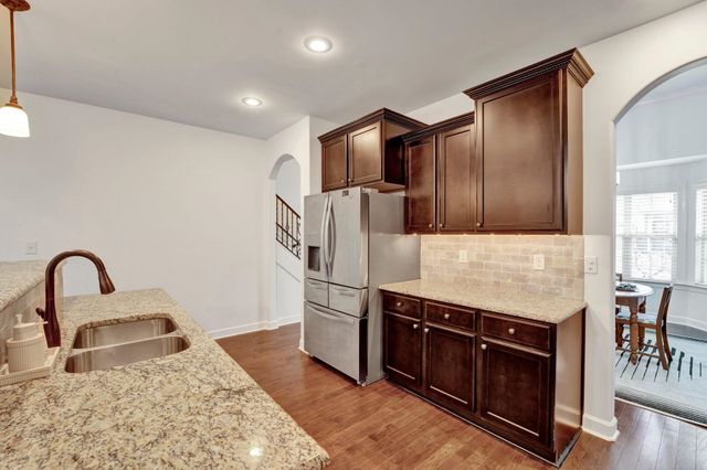 1965 ROCHELLE LN, Cordova, TN 38016