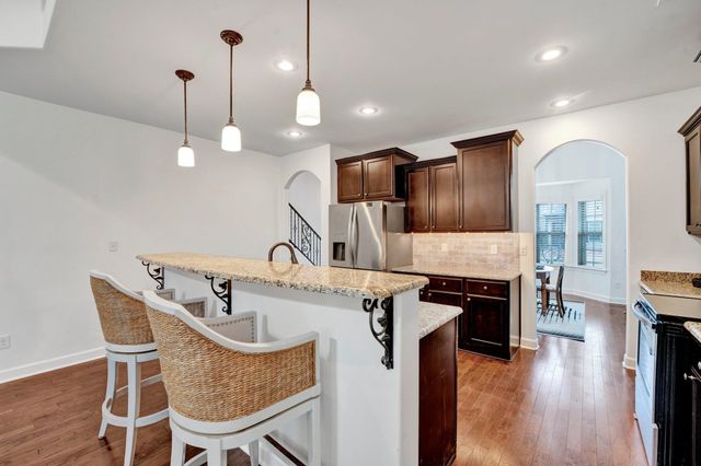 1965 ROCHELLE LN, Cordova, TN 38016