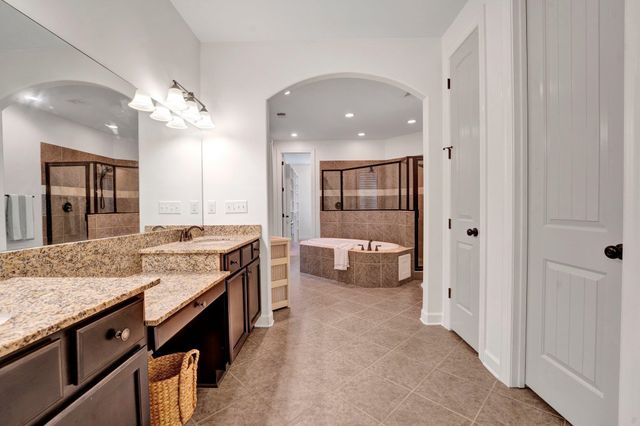 1965 ROCHELLE LN, Cordova, TN 38016