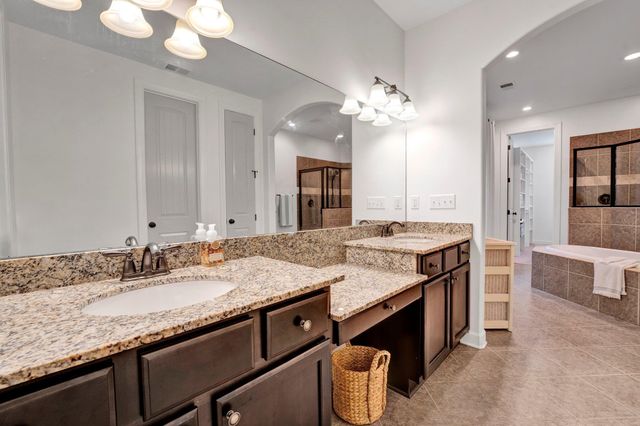 1965 ROCHELLE LN, Cordova, TN 38016