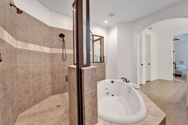 1965 ROCHELLE LN, Cordova, TN 38016