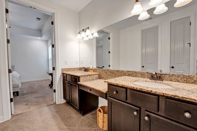 1965 ROCHELLE LN, Cordova, TN 38016