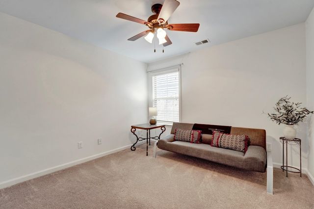 1965 ROCHELLE LN, Cordova, TN 38016