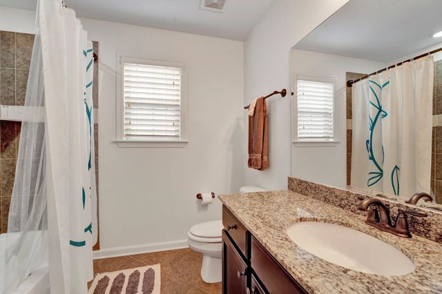 1965 ROCHELLE LN, Cordova, TN 38016