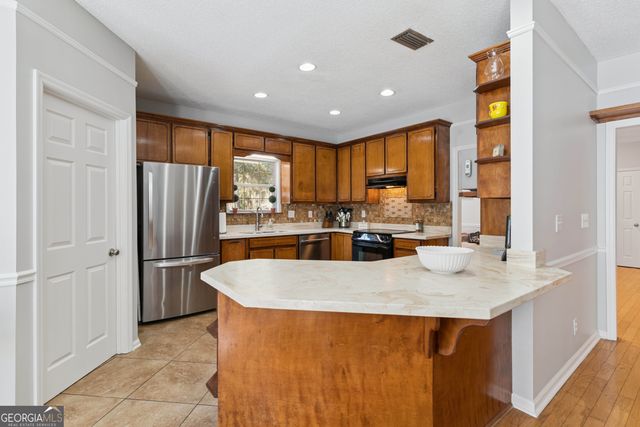 104 Marsh Oak Lane, Brunswick, GA 31525