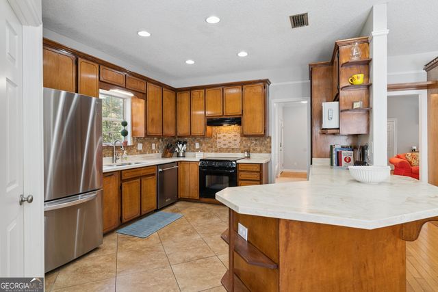 104 Marsh Oak Lane, Brunswick, GA 31525