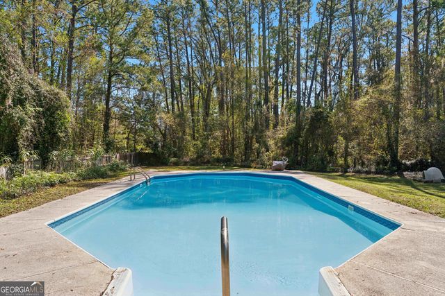 104 Marsh Oak Lane, Brunswick, GA 31525