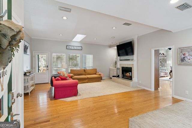 104 Marsh Oak Lane, Brunswick, GA 31525