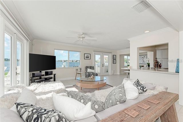 7692 COVE TERRACE, Sarasota, FL 34231