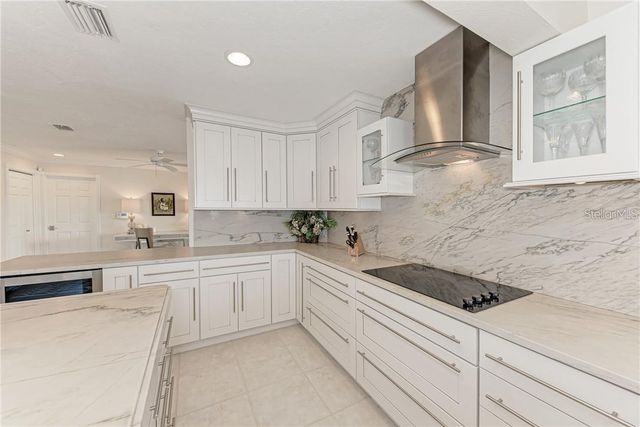 7692 COVE TERRACE, Sarasota, FL 34231