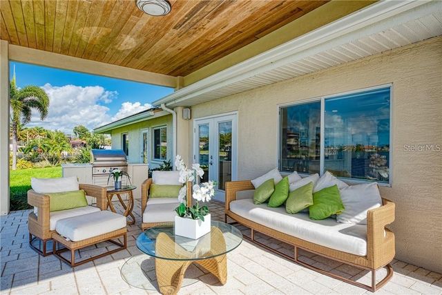 7692 COVE TERRACE, Sarasota, FL 34231