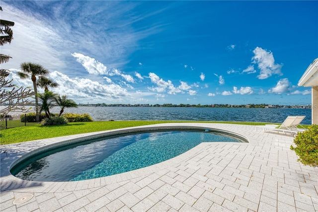 7692 COVE TERRACE, Sarasota, FL 34231