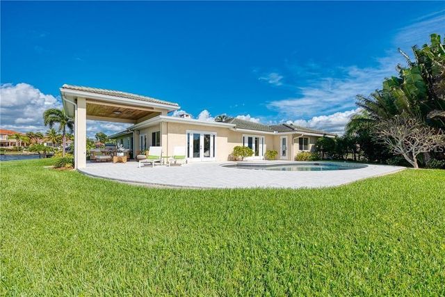 7692 COVE TERRACE, Sarasota, FL 34231