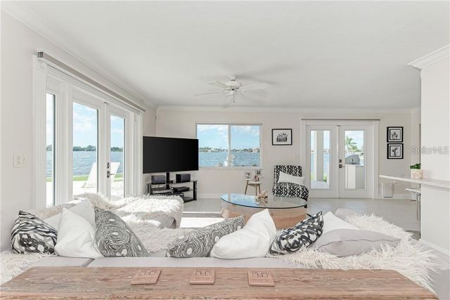 7692 COVE TERRACE, Sarasota, FL 34231