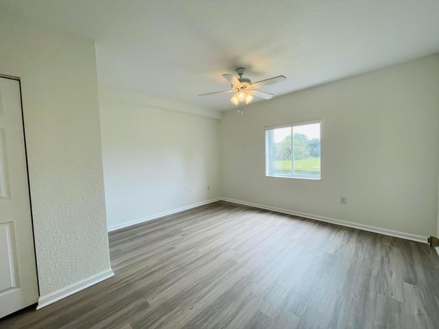 1055 Golden Lakes Boulevard 212, West Palm Beach, FL 33411