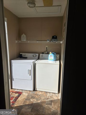 160 Shadowmore Drive, Zebulon, GA 30295