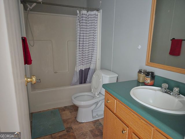 160 Shadowmore Drive, Zebulon, GA 30295