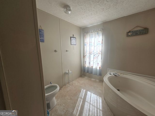160 Shadowmore Drive, Zebulon, GA 30295