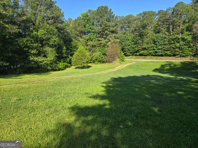 160 Shadowmore Drive, Zebulon, GA 30295