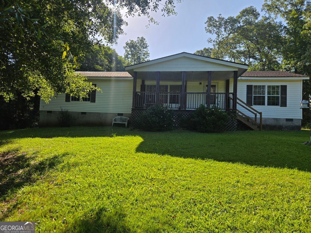 160 Shadowmore Drive, Zebulon, GA 30295