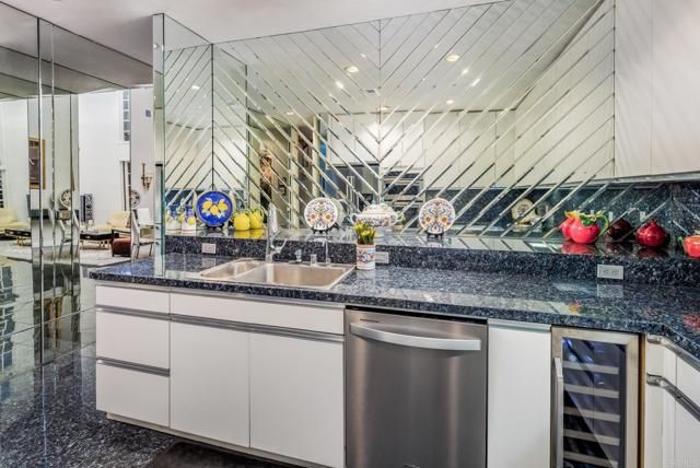 7469 Via De Fortuna, Carlsbad, CA 92009