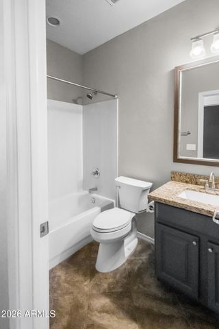 8352 W MOLLY Lane, Peoria, AZ 85383
