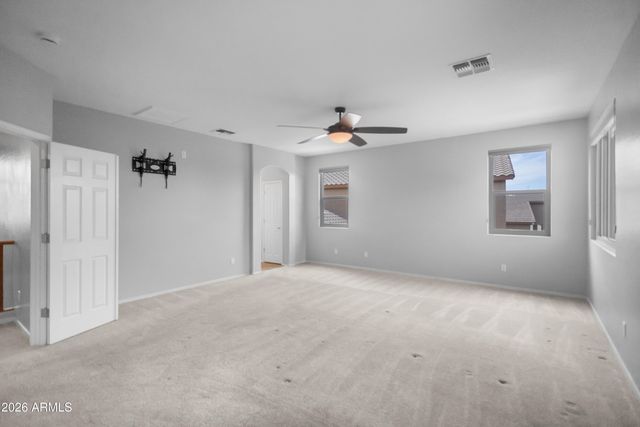 8352 W MOLLY Lane, Peoria, AZ 85383