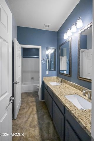 8352 W MOLLY Lane, Peoria, AZ 85383