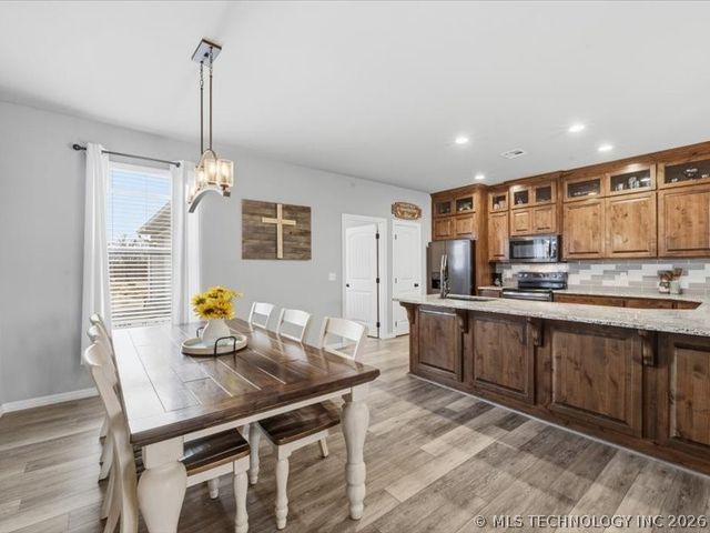 13800 Pease Lane, Skiatook, OK 74070