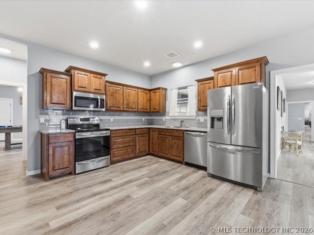 13800 Pease Lane, Skiatook, OK 74070