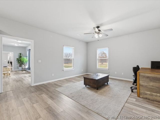 13800 Pease Lane, Skiatook, OK 74070