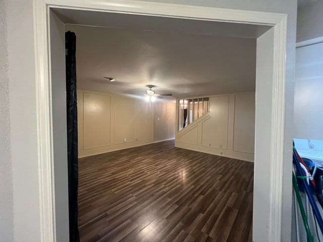 1009 Towne Lake Dr, Longview, TX 75601