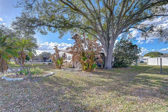 5438 ANTIGUA DRIVE, Zephyrhills, FL 33541