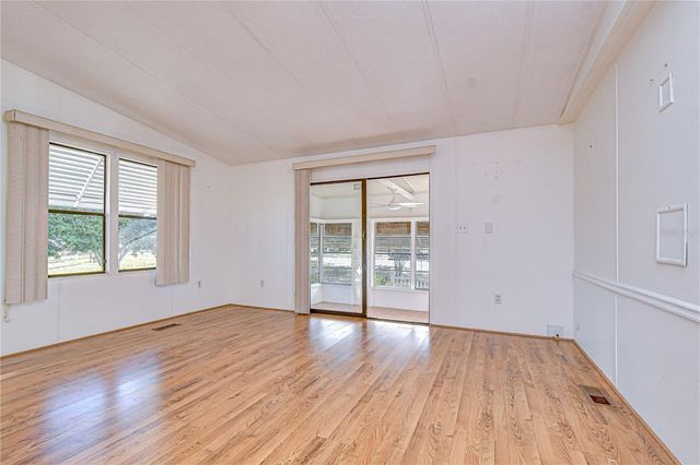 5438 ANTIGUA DRIVE, Zephyrhills, FL 33541