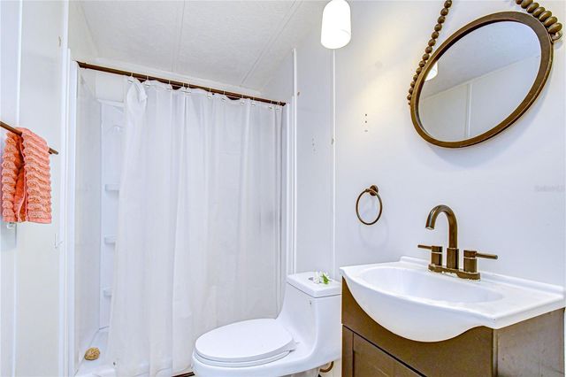 5438 ANTIGUA DRIVE, Zephyrhills, FL 33541