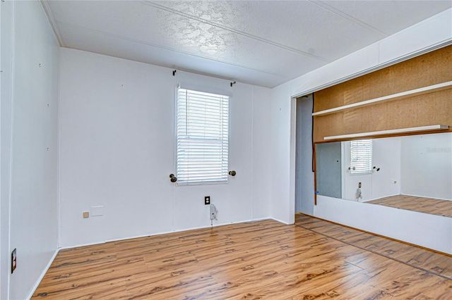 5438 ANTIGUA DRIVE, Zephyrhills, FL 33541