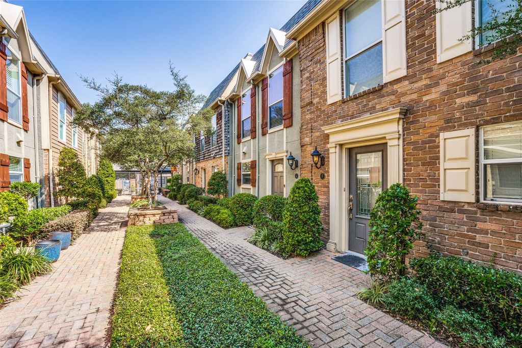 4208 Bowser Avenue I, Dallas, TX 75219