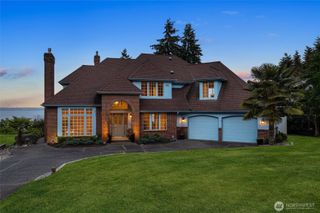 9673 NE Pilot Court, Kingston, WA 98346