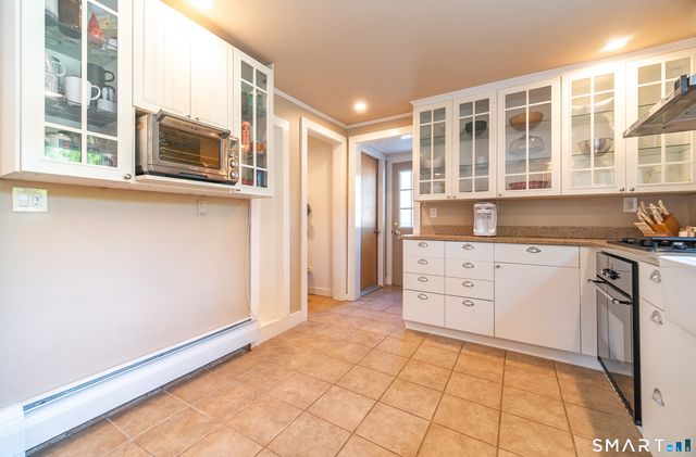 137 Mohawk Drive, West Hartford, CT 06117