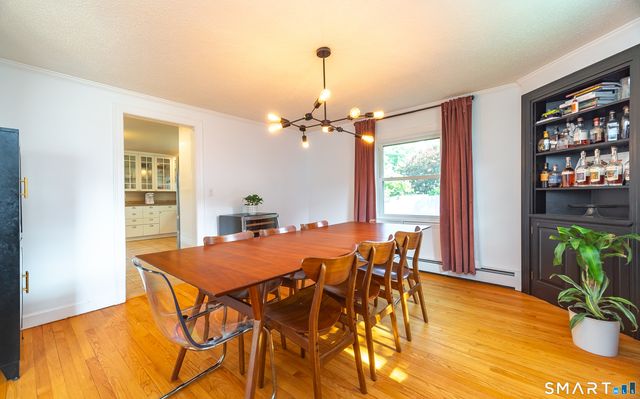 137 Mohawk Drive, West Hartford, CT 06117