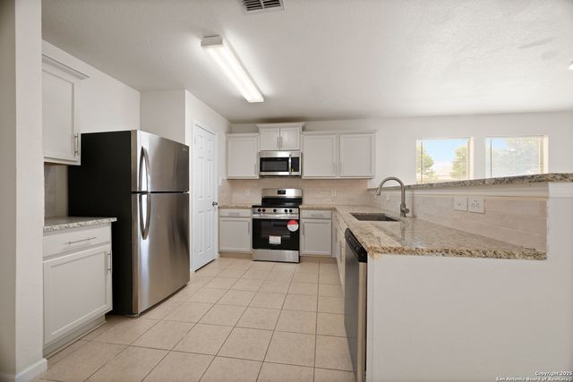 2602 Skybound, San Antonio, TX 78245