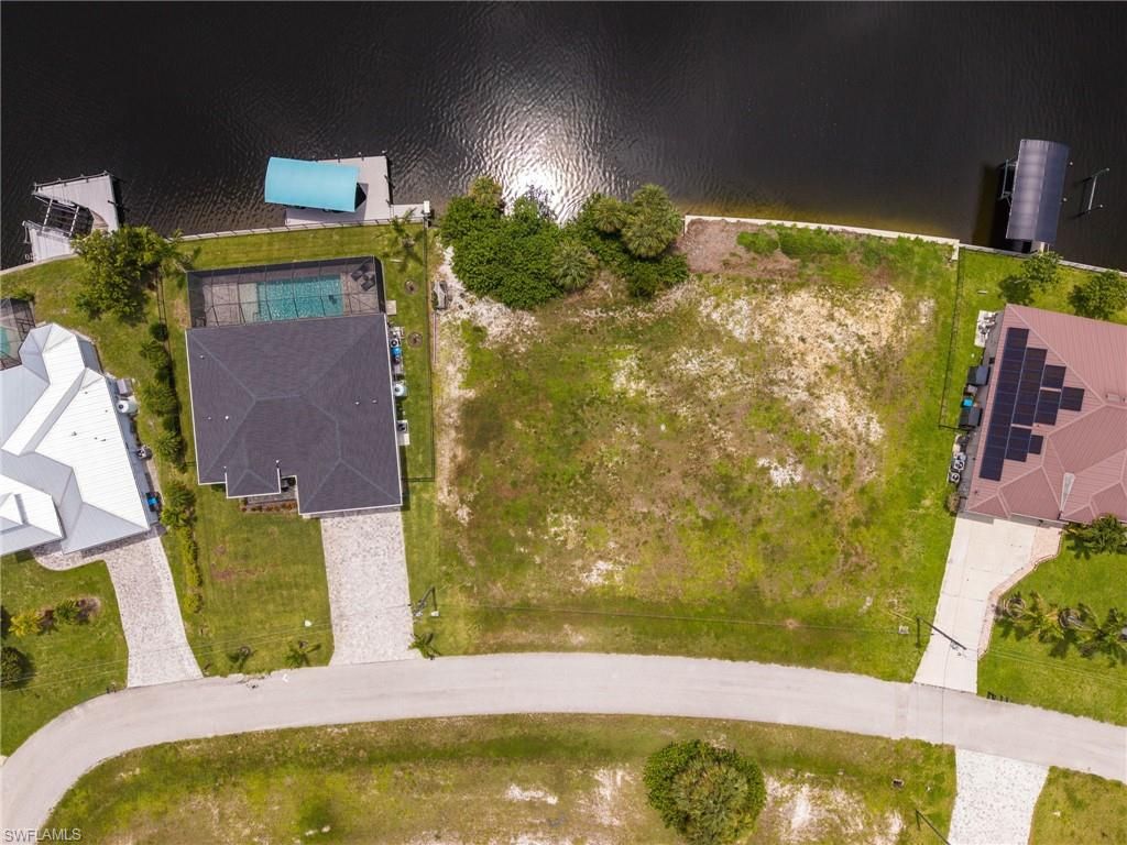 2210 NW 37th PL, CAPE CORAL, FL 33993 — photo 5